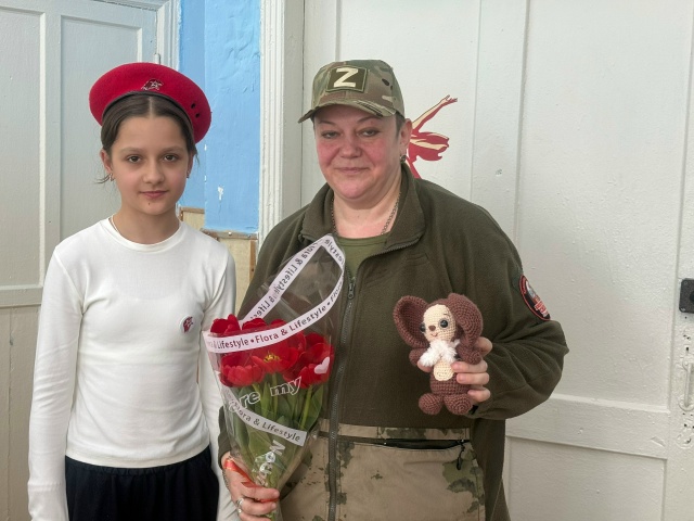 March 8 with a rifle: How Schools celebrated the Spring Holiday