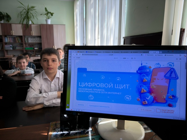 Школьникам пригрозили реальными сроками