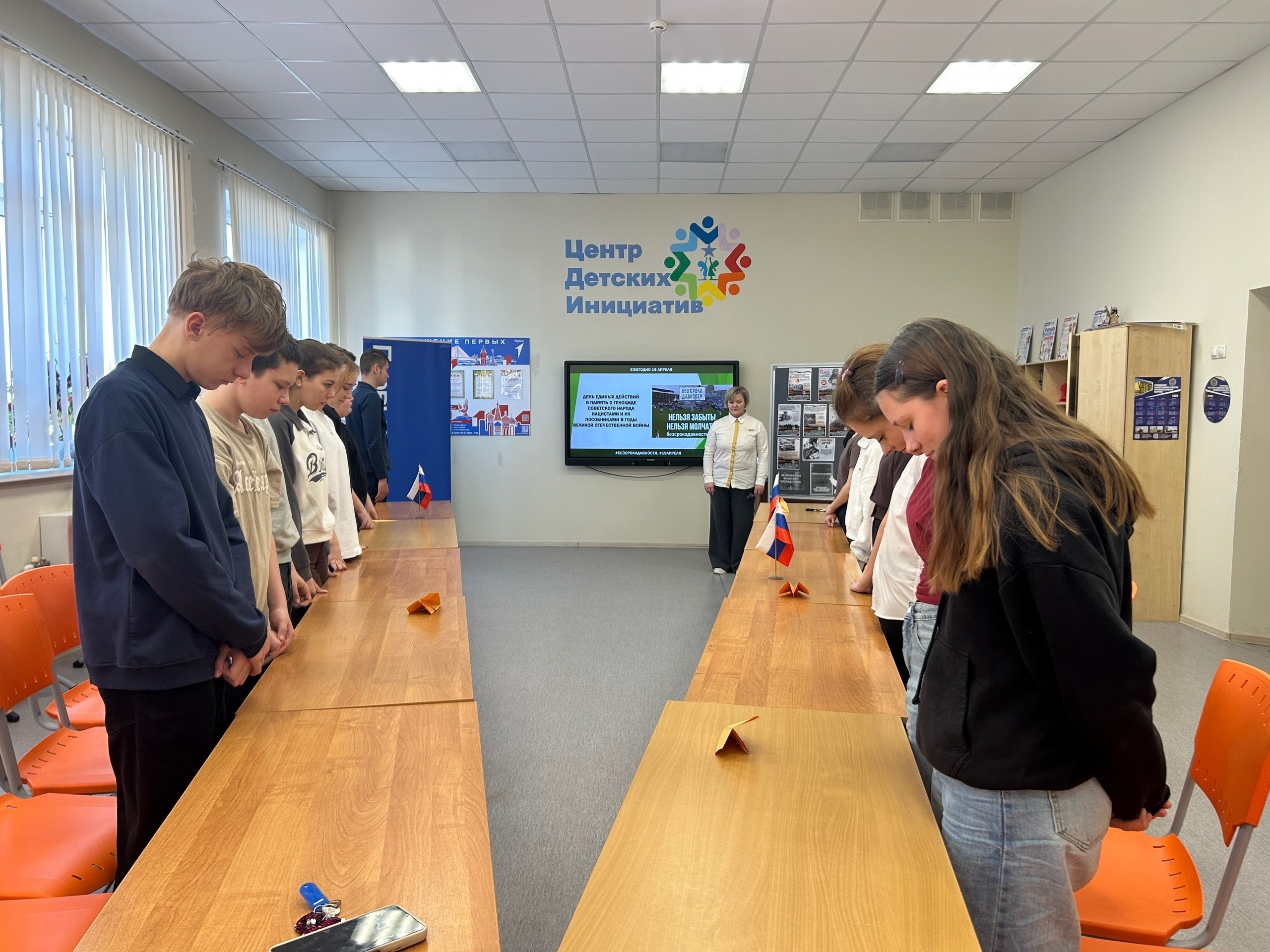 Schoolchildren have begun receiving lessons on the “genocide of the Soviet people” featuring stories about “Nazis” in Ukraine