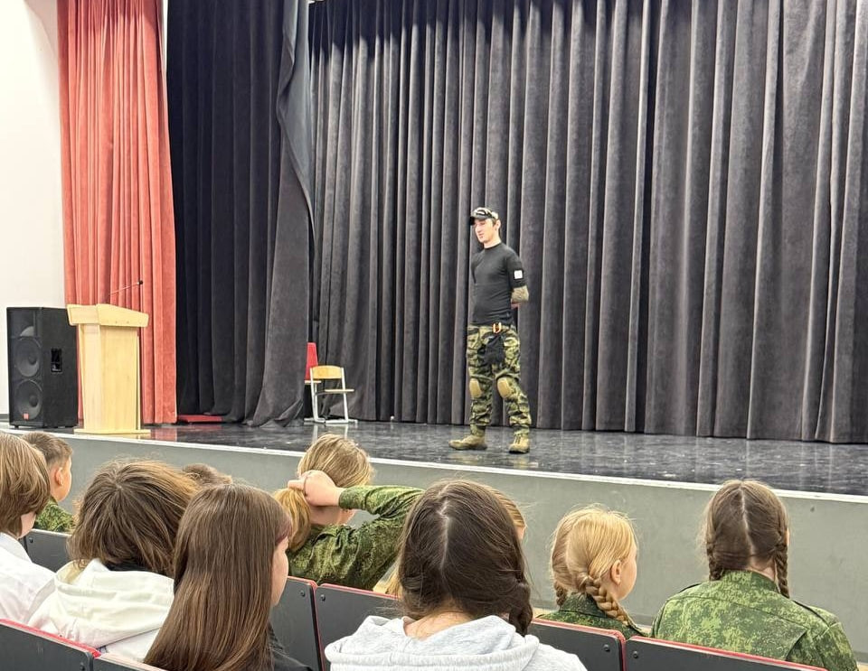 Fake “war veterans” are going to schools and telling children “all sorts of bullshit”